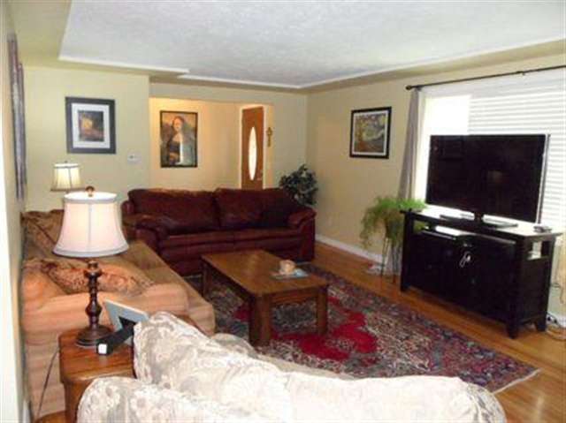 301 West Rainier Way Spokane, WA 99208 - Photo 4 of 9 Gallery Image 4