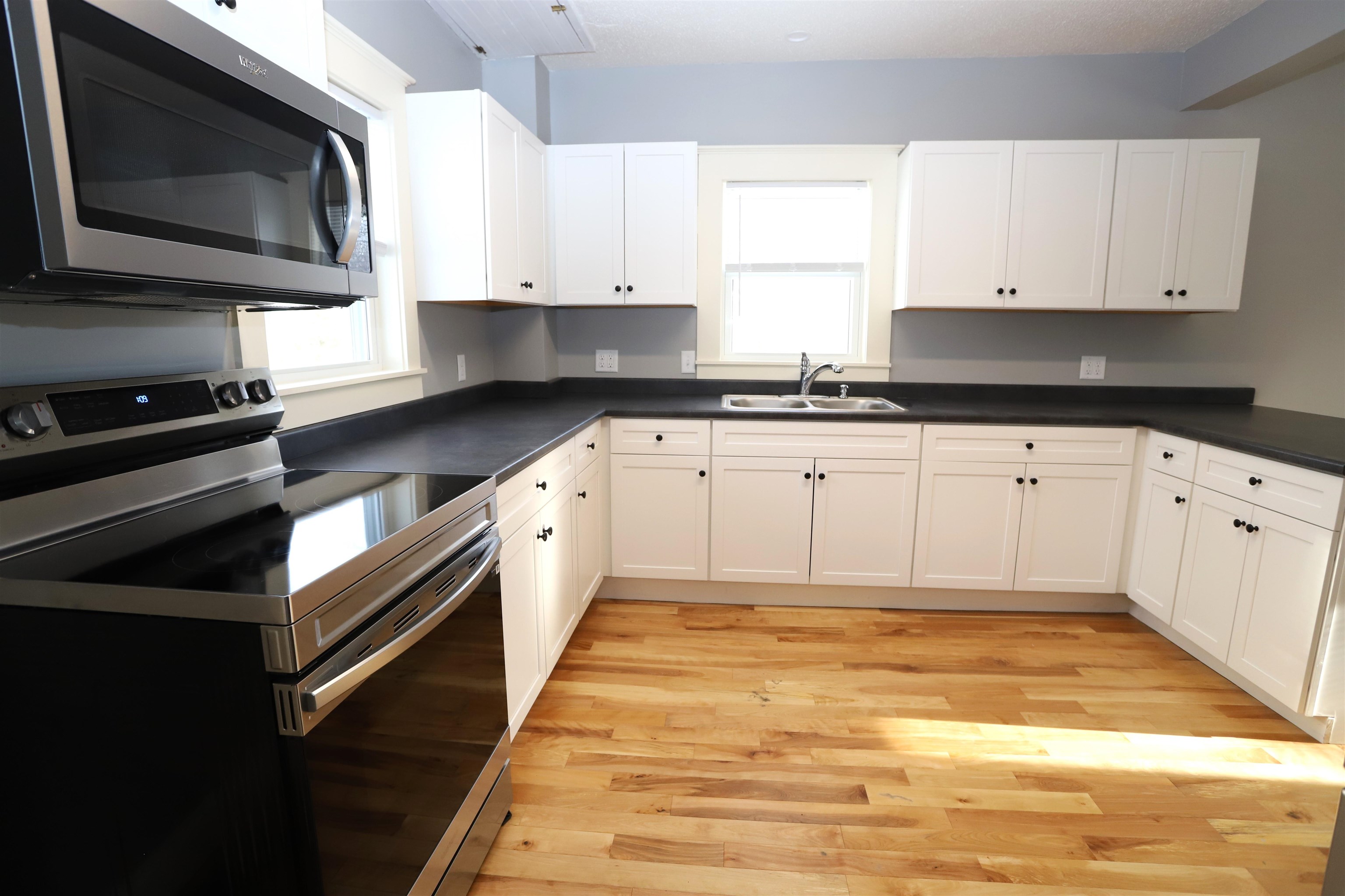 28 Middle Street Newport, VT 05855 - Photo 6 of 22 Gallery Image 6