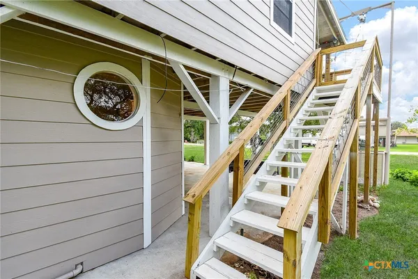 a view of a pathway of a building