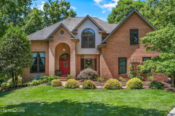 $1,050,000 | 12529 High Forest Lane, Knoxville, TN 37934