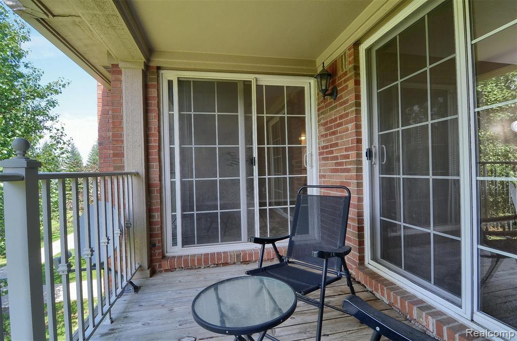 5358 Brookemonte Circle Rochester, MI 48306 - Photo 23 of 38