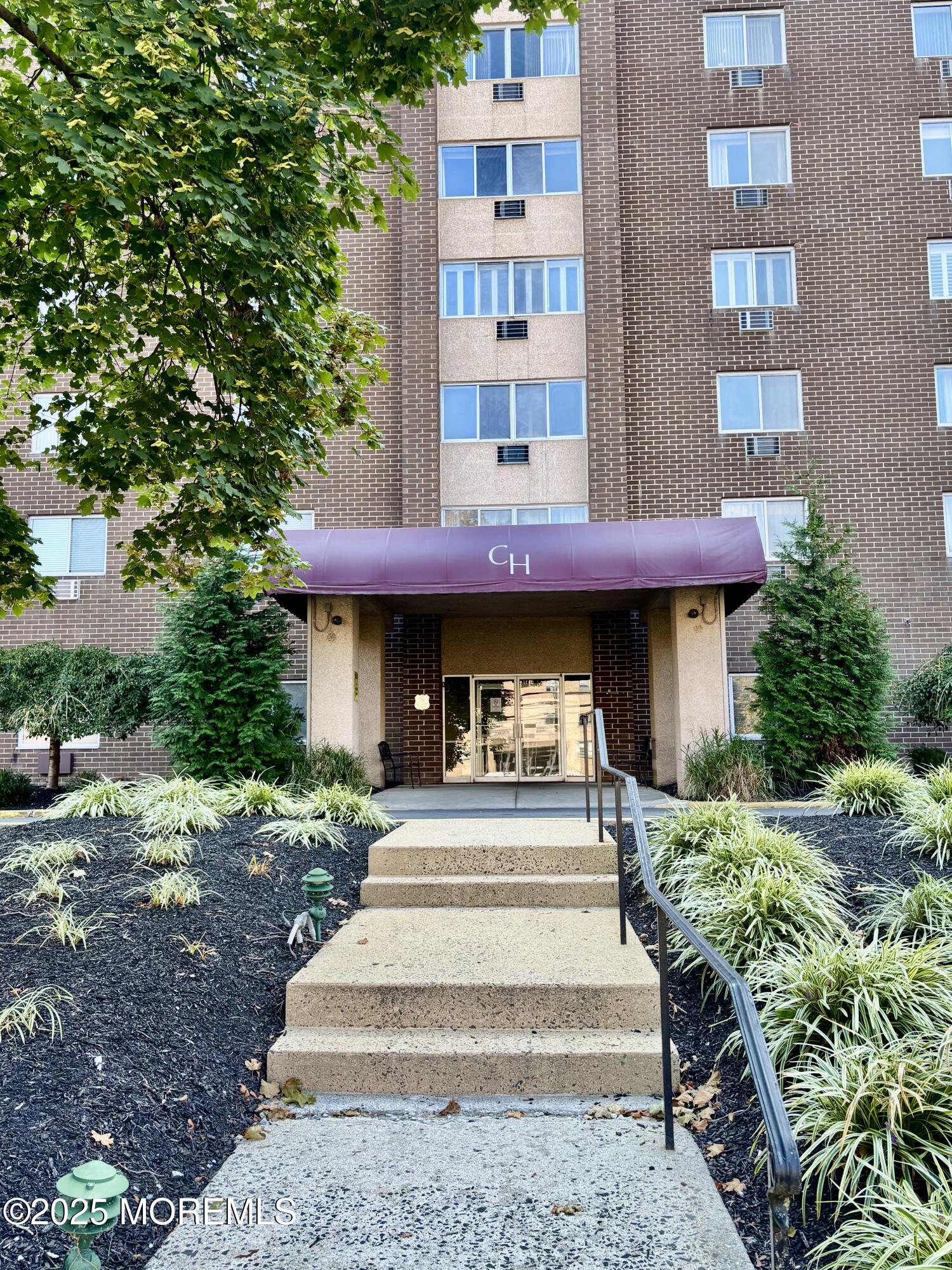 860 Lower Ferry Road, Unit 1K Ewing, NJ 08628 - Photo 2 of 49 a front view of a building