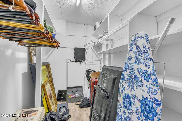 $185,000 | 860 Lower Ferry Road, Unit 1K, Ewing, NJ 08628