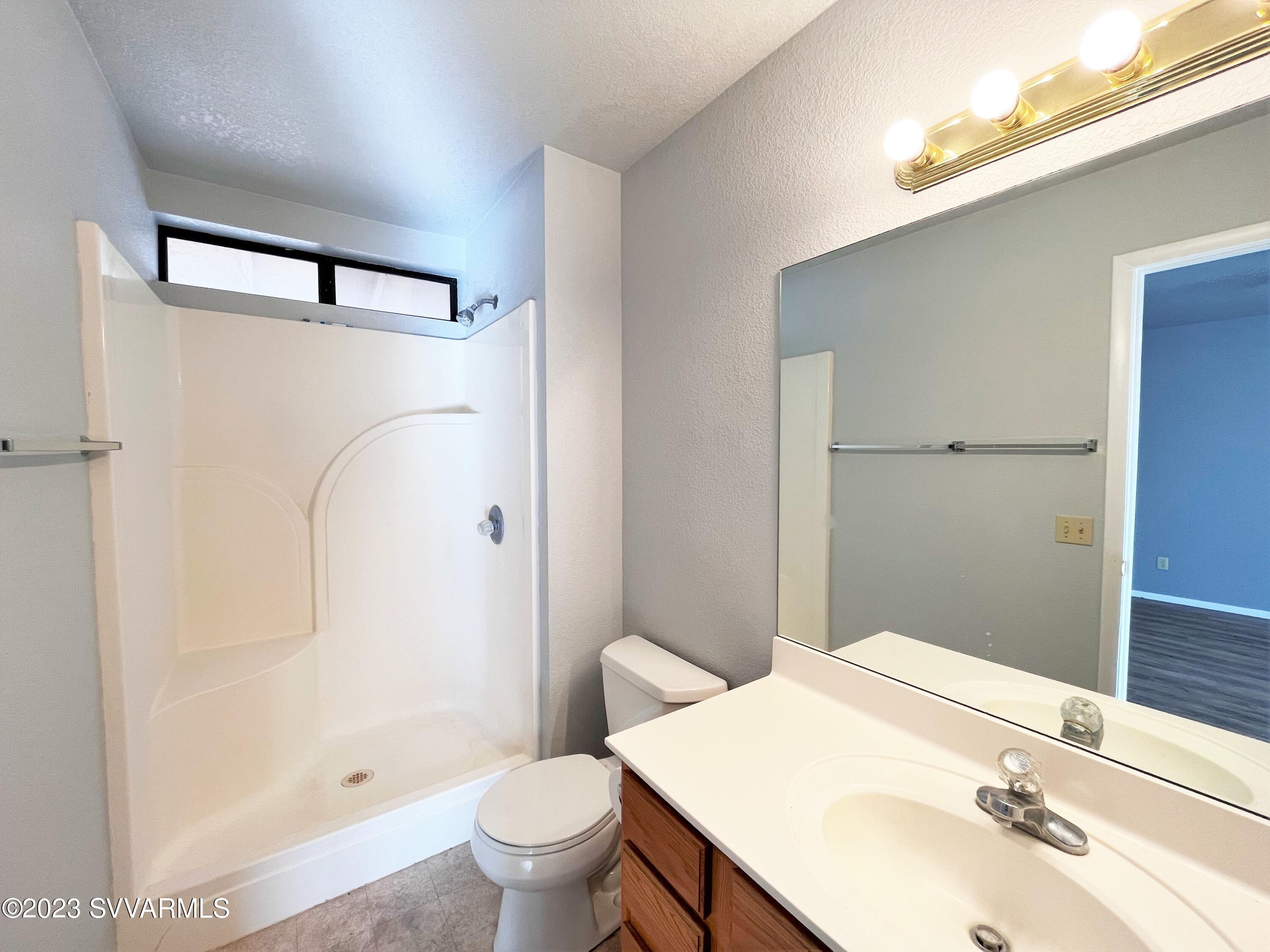 4735 Smoke Signal Way Rimrock, AZ 86335 - Photo 18 of 34 Primary Bathroom