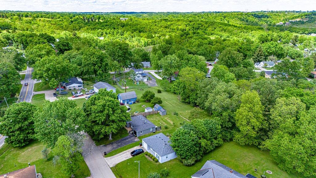 708 Ridge Avenue Aurora, IN 47001 - Photo 5 of 28 Gallery Image 5