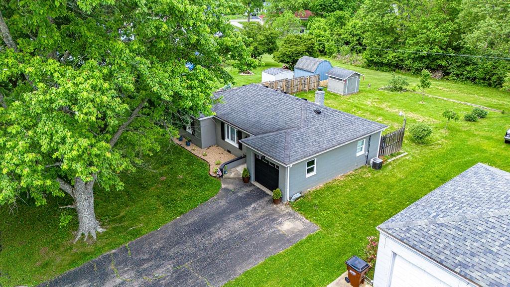 708 Ridge Avenue Aurora, IN 47001 - Photo 6 of 28 Gallery Image 6