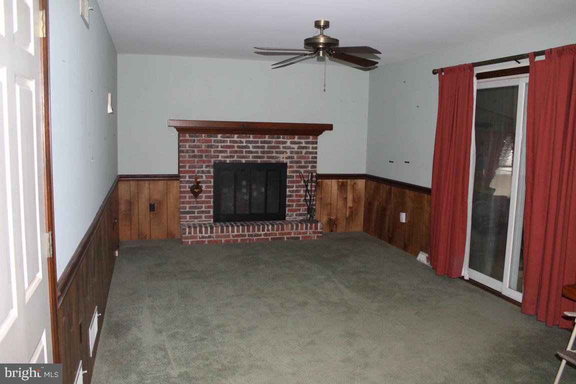 81 West Oregon Road Lititz, PA 17543 - Photo 4 of 15