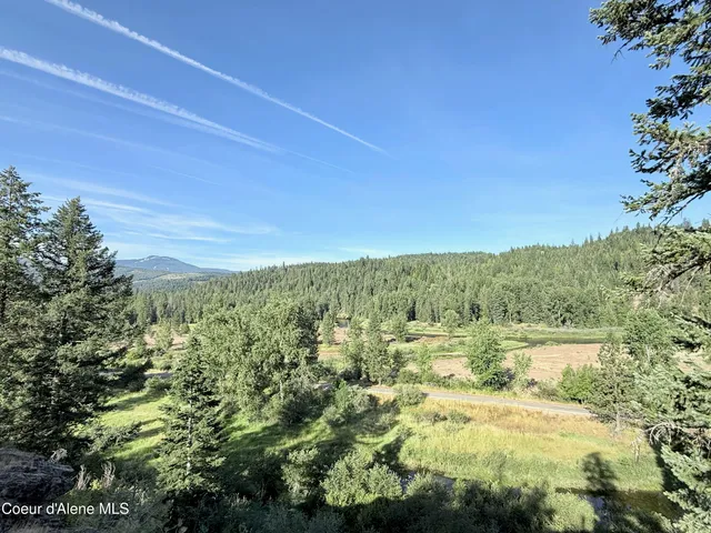 $399,999 | 869 Eagle Ridge Lane, Kingston, ID 83839