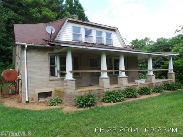 2605 Big Hill Road Boone, NC 28607 - Photo 1 of 3 Exterior Front.