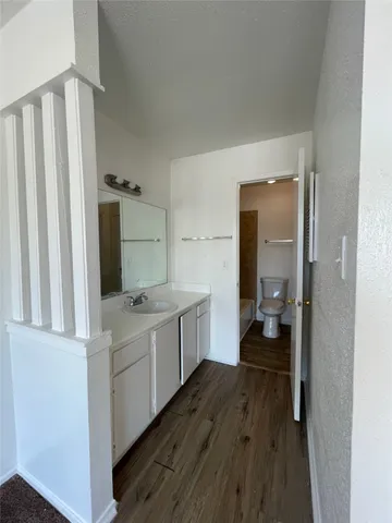 $1,050 | 6200 West Tidwell Road, Unit 2102, Houston, TX 77092