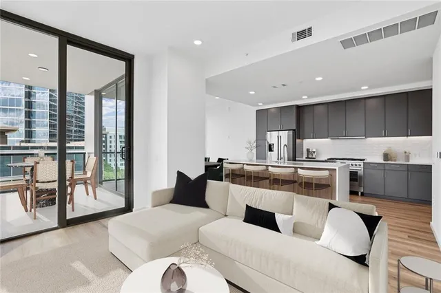 $2,895 | 1081 Juniper Street Northeast, Unit S1C, Atlanta, GA 30309