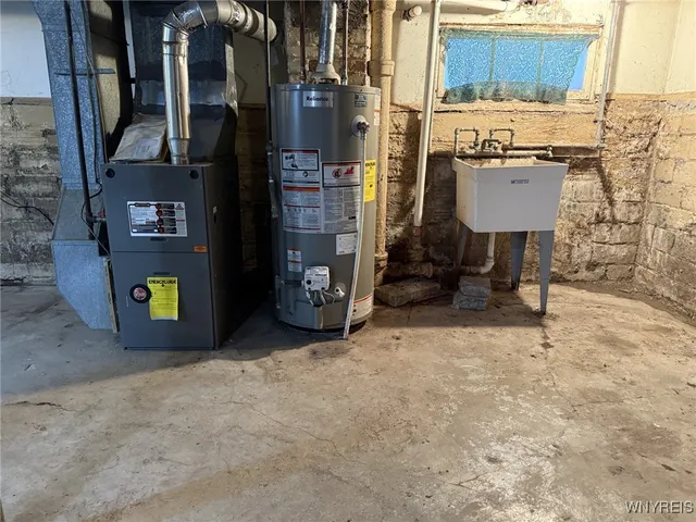 $155,900 | 340 Shirley Avenue, Buffalo, NY 14215