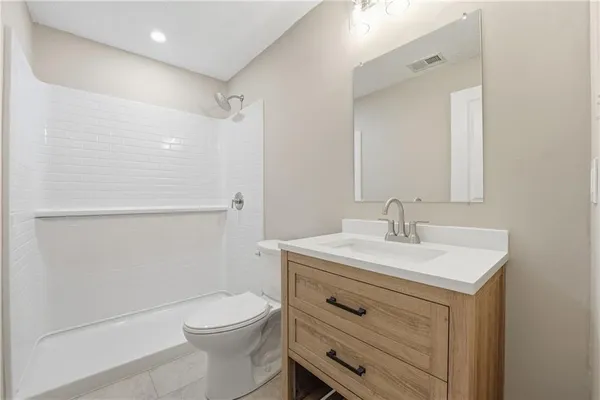 $435,000 | 102 Bristlecone Court, Freeport, PA 16229