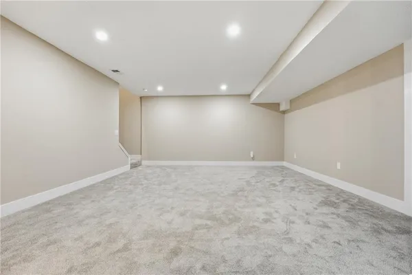 $435,000 | 102 Bristlecone Court, Freeport, PA 16229