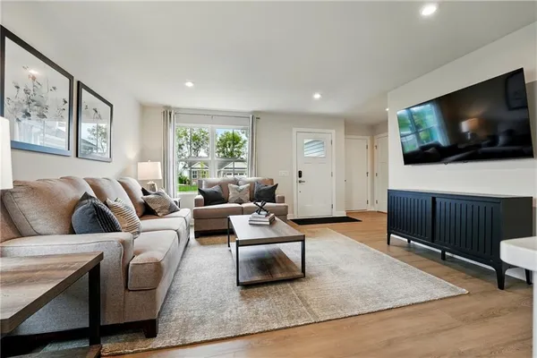 $435,000 | 102 Bristlecone Court, Freeport, PA 16229