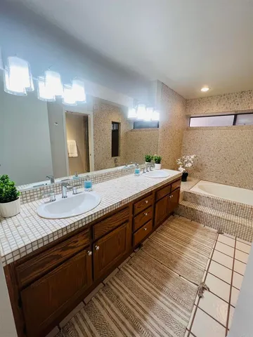 $4,000 | 4008 Aguila Street, Unit D, Carlsbad, CA 92008