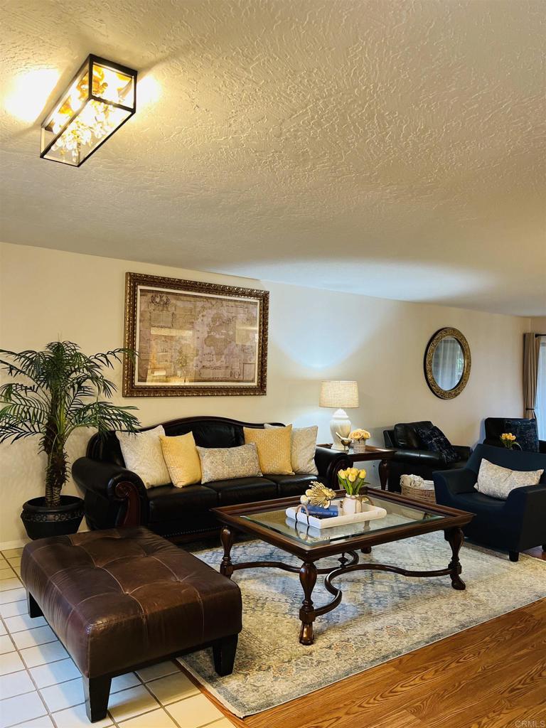 4008 Aguila Street, Unit D Carlsbad, CA 92008 - Photo 2 of 21