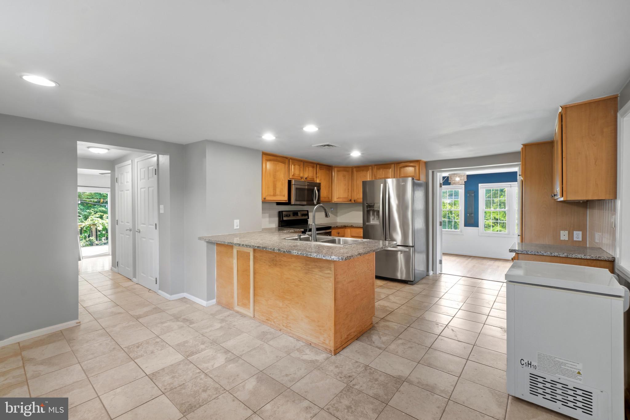14115 Manor Road Baldwin, MD 21013 - Photo 7 of 49 Gallery Image 7