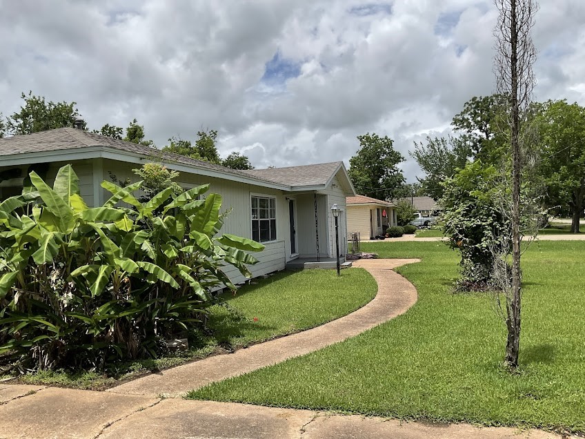 1156 2nd Street Clute, TX 77531 - Photo 13 of 15