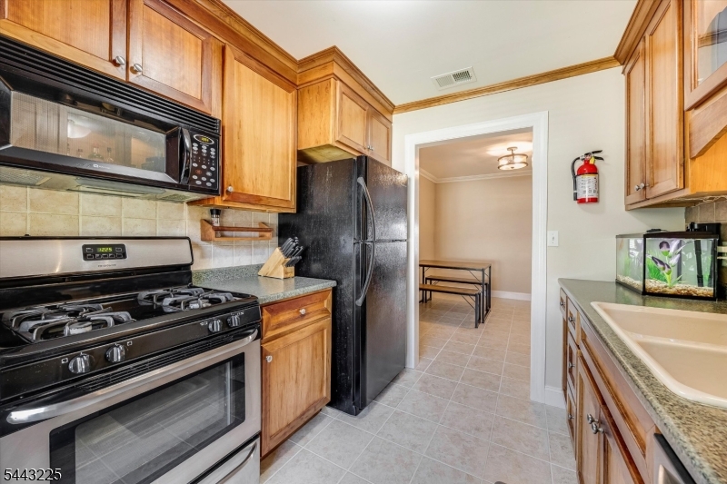 145 Osprey Road Hackettstown, NJ 07840 - Photo 8 of 18