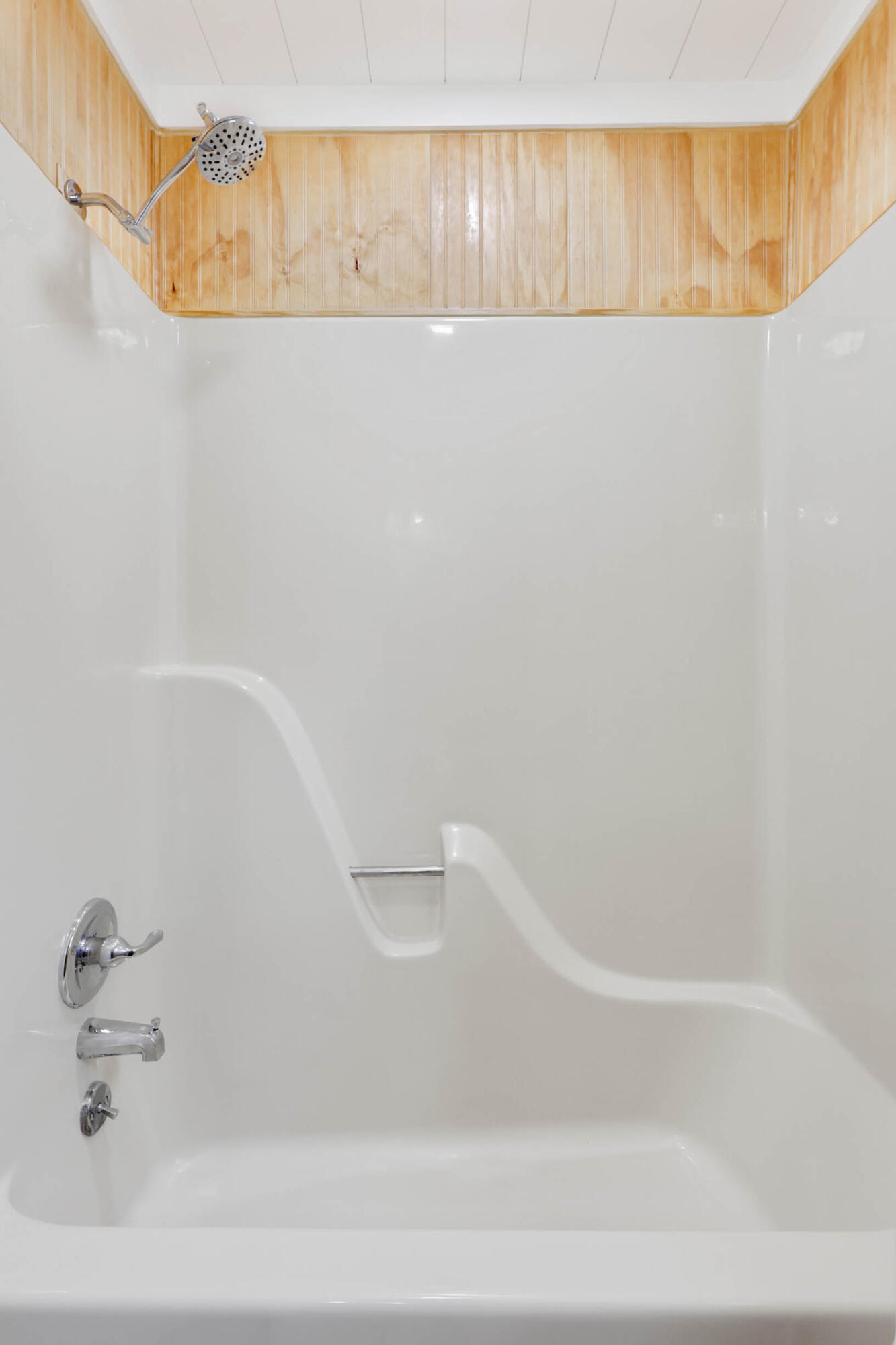 706 Swansons Ridge Road Chattanooga, TN 37421 - Photo 14 of 29 Primary Bathroom