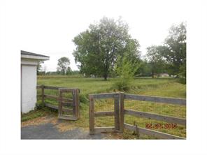 5230 West Epler Road Indianapolis, IN 46221 - Photo 10 of 12 Gallery Image 10