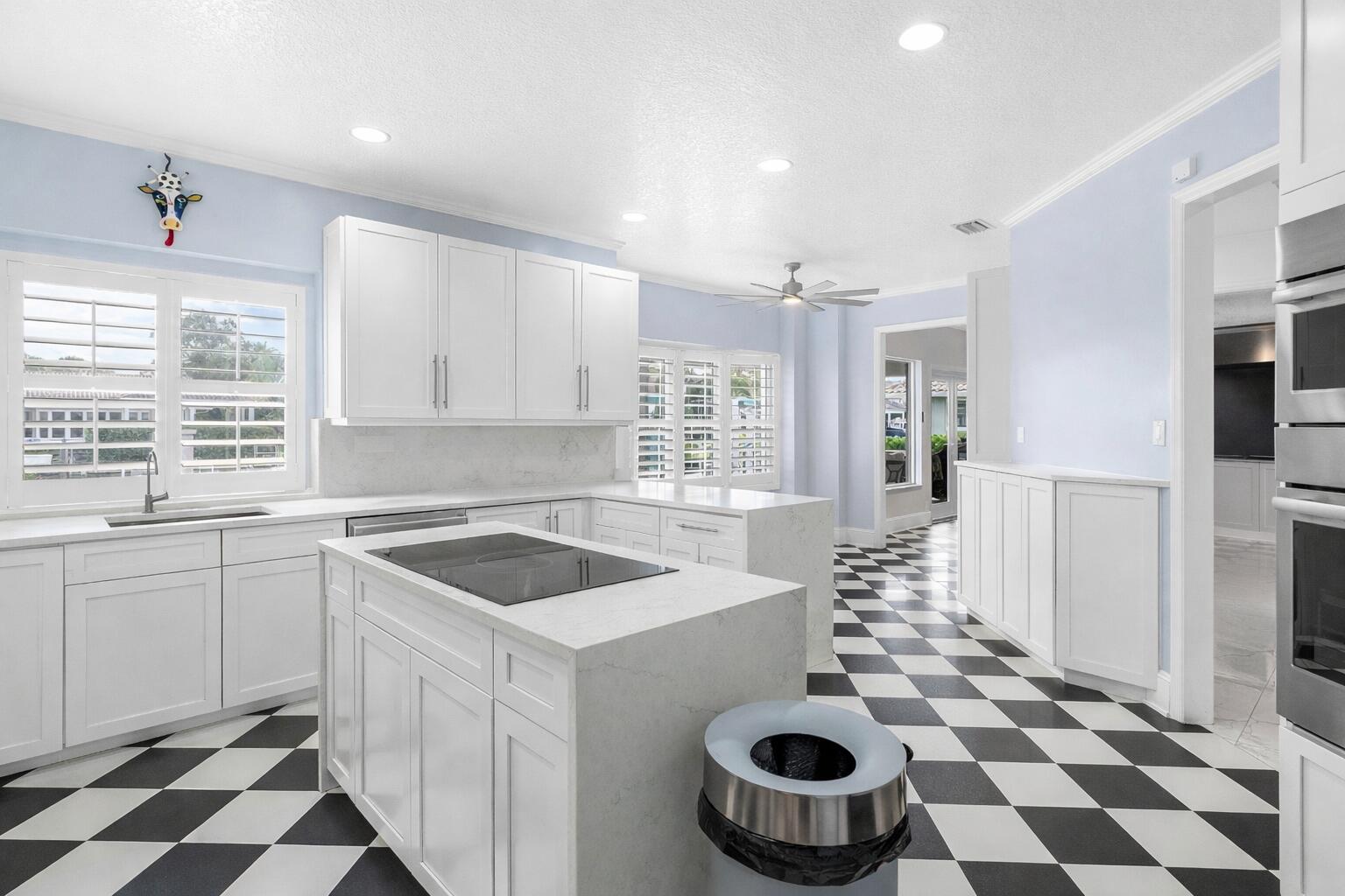 678 Carriage Hill Lane Boca Raton, FL 33486 - Photo 11 of 44 12