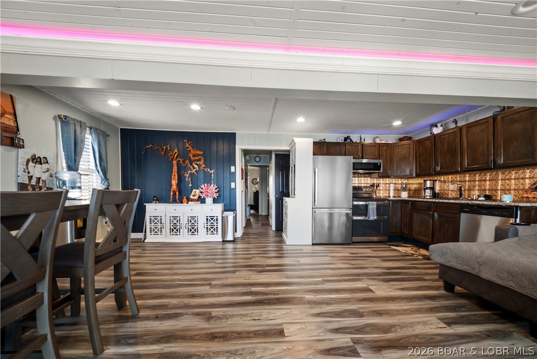 2171 Spring Cove Road Sunrise Beach, MO 65079 - Photo 3 of 54