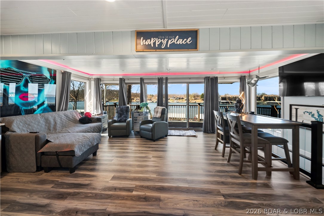 2171 Spring Cove Road Sunrise Beach, MO 65079 - Photo 9 of 54