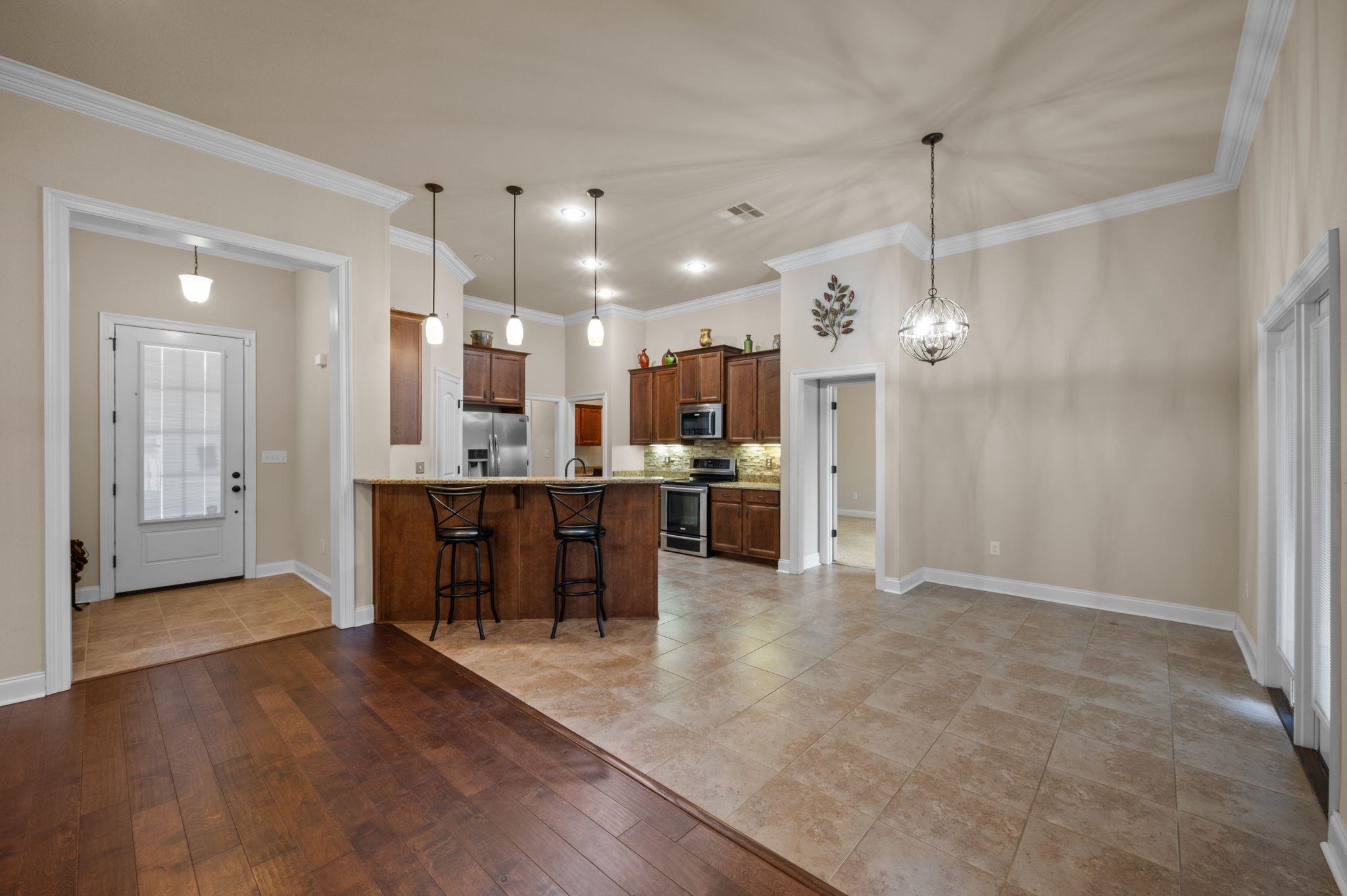 1085 Destin Avenue Foley, AL 36535 - Photo 4 of 35 Kitchen