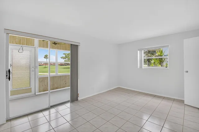 $127,000 | 294 Tuscany F, Delray Beach, FL 33446