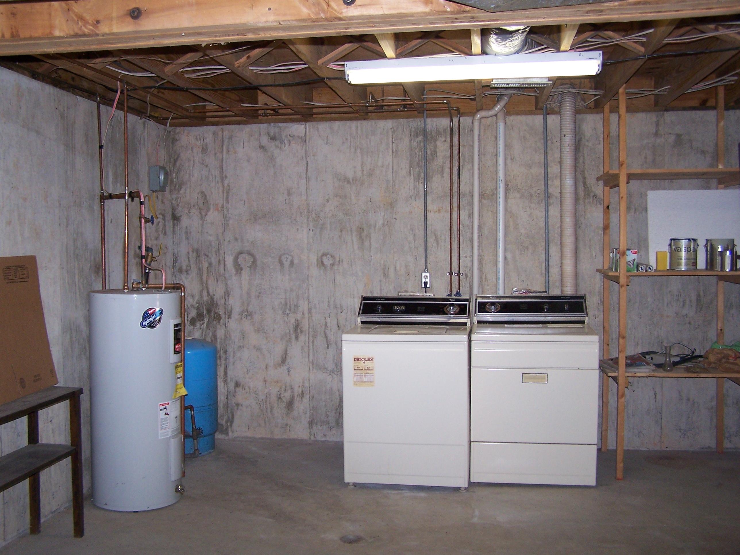 219 W Road Blue Ridge, VA 24064 - Photo 22 of 25 a view of a walk in closet