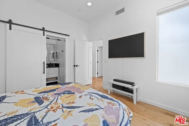 $1,698,000 | 3170 Glenmanor Place, Los Angeles, CA 90039