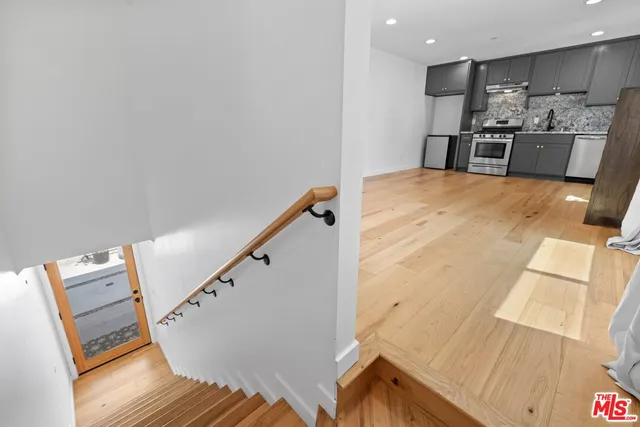 $1,698,000 | 3170 Glenmanor Place, Los Angeles, CA 90039