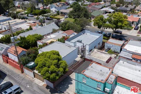 $1,698,000 | 3170 Glenmanor Place, Los Angeles, CA 90039