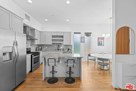 $1,698,000 | 3170 Glenmanor Place, Los Angeles, CA 90039