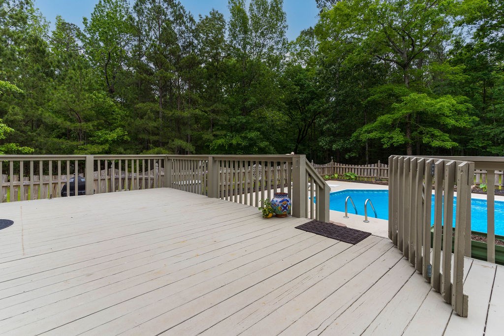 316 Pucketts Pointe Road Greenwood, SC 29649 - Photo 11 of 66