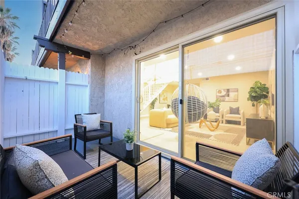 $678,000 | 105 South Mayflower Avenue, Unit E, Monrovia, CA 91016