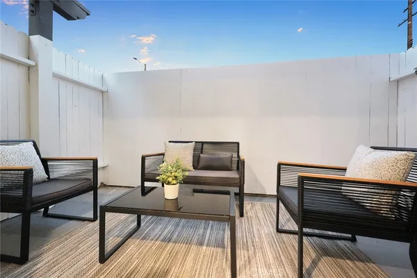 $678,000 | 105 South Mayflower Avenue, Unit E, Monrovia, CA 91016