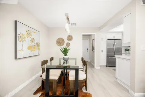 $708,000 | 105 South Mayflower Avenue, Unit E, Monrovia, CA 91016