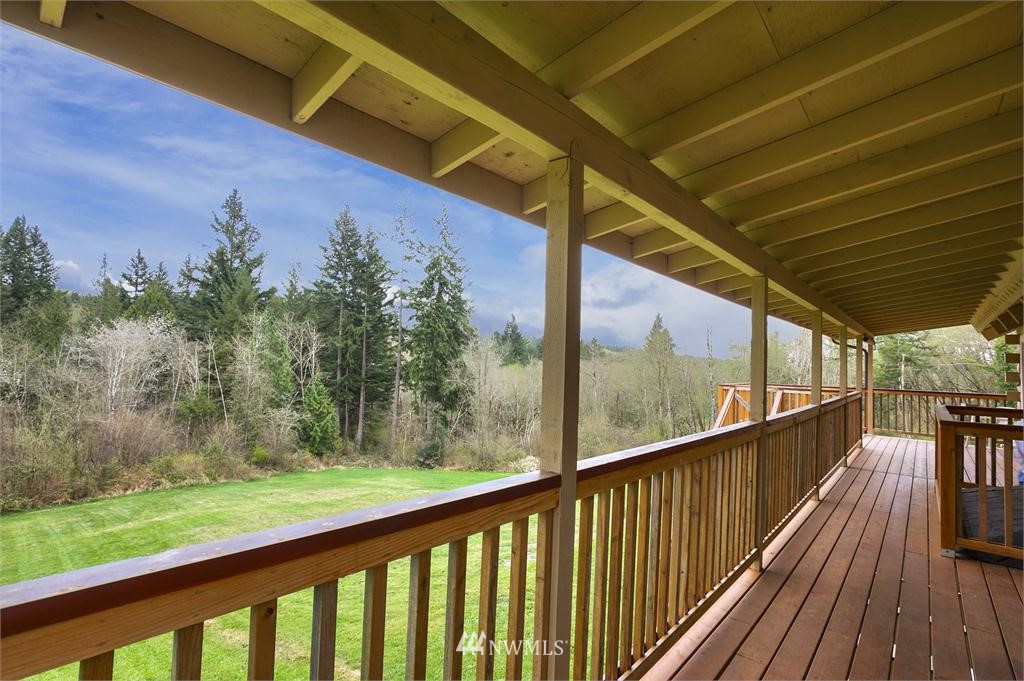 14037 Bandix Road Southeast Olalla, WA 98359 - Photo 3 of 15 Gallery Image 3