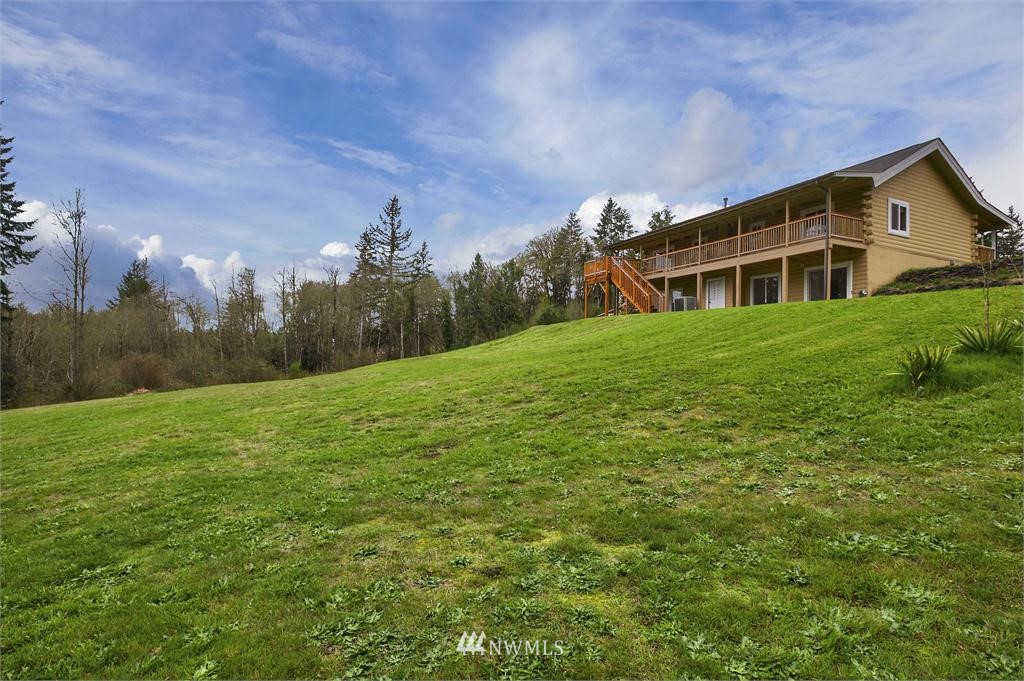 14037 Bandix Road Southeast Olalla, WA 98359 - Photo 5 of 15 Gallery Image 5