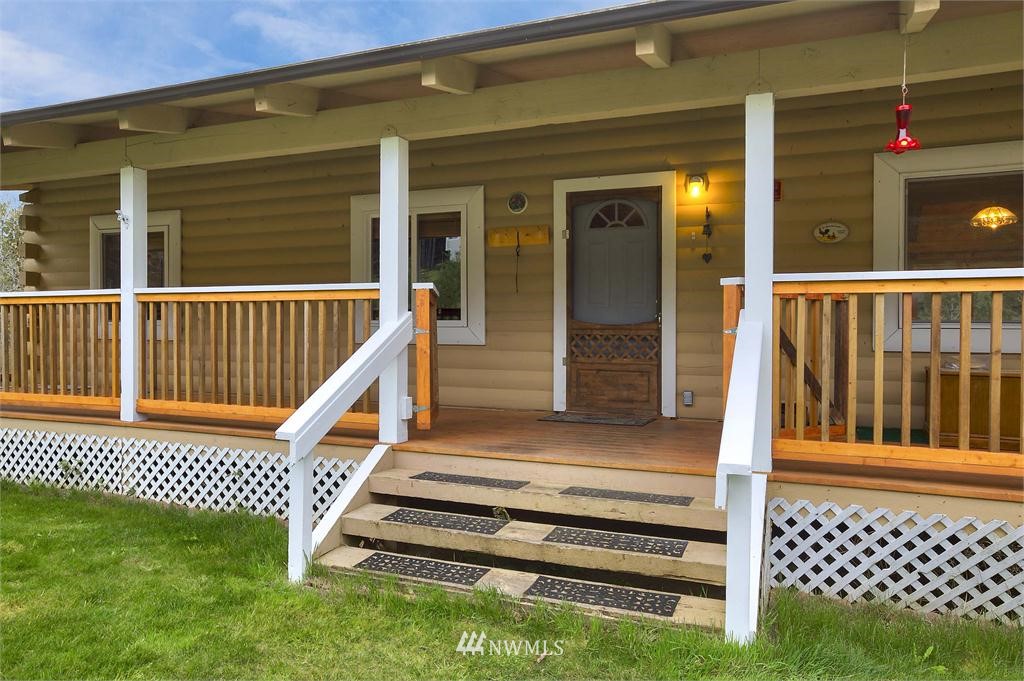 14037 Bandix Road Southeast Olalla, WA 98359 - Photo 6 of 15 Gallery Image 6