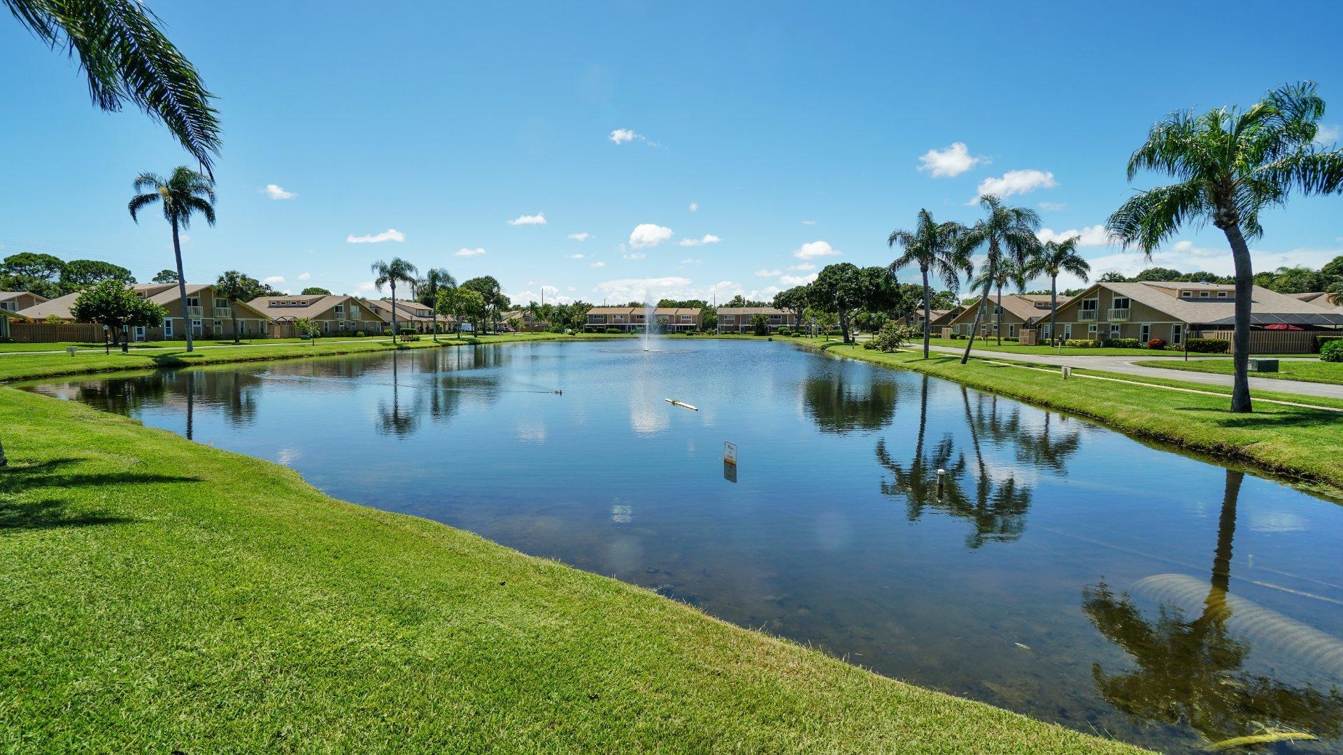 121 Maplecrest Circle Jupiter, FL 33458 - Photo 18 of 21 13340-DSC03844-c7e51ae3
