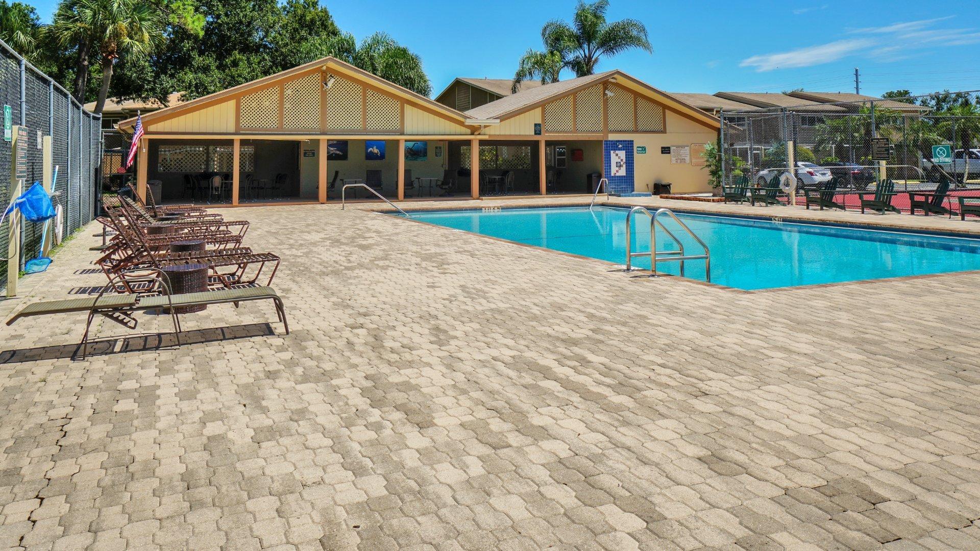 121 Maplecrest Circle Jupiter, FL 33458 - Photo 19 of 21 13340-DSC03845-2f9ffa49