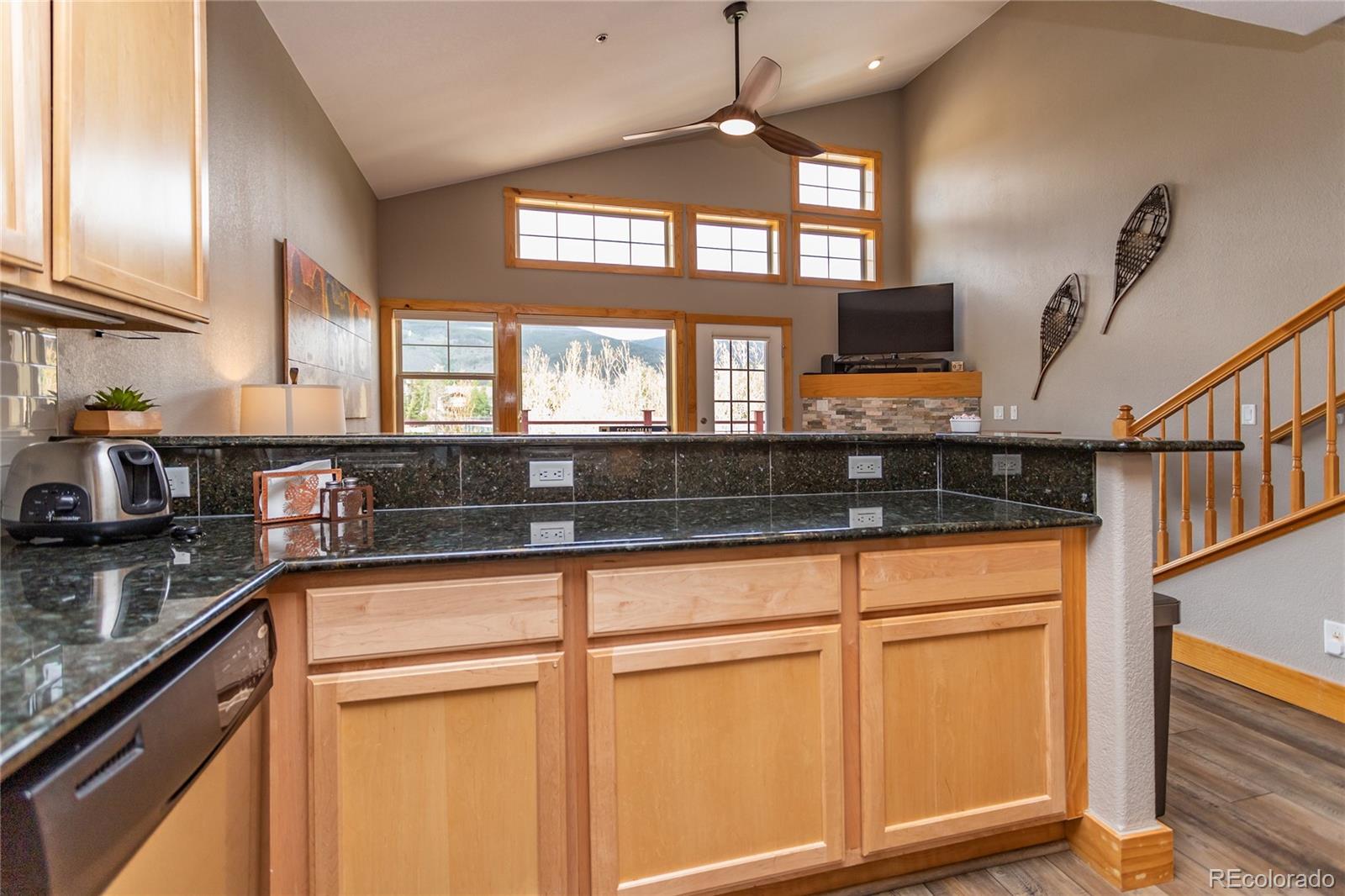 135 Main Street, Unit 211 Dillon, CO 80435 - Photo 5 of 42