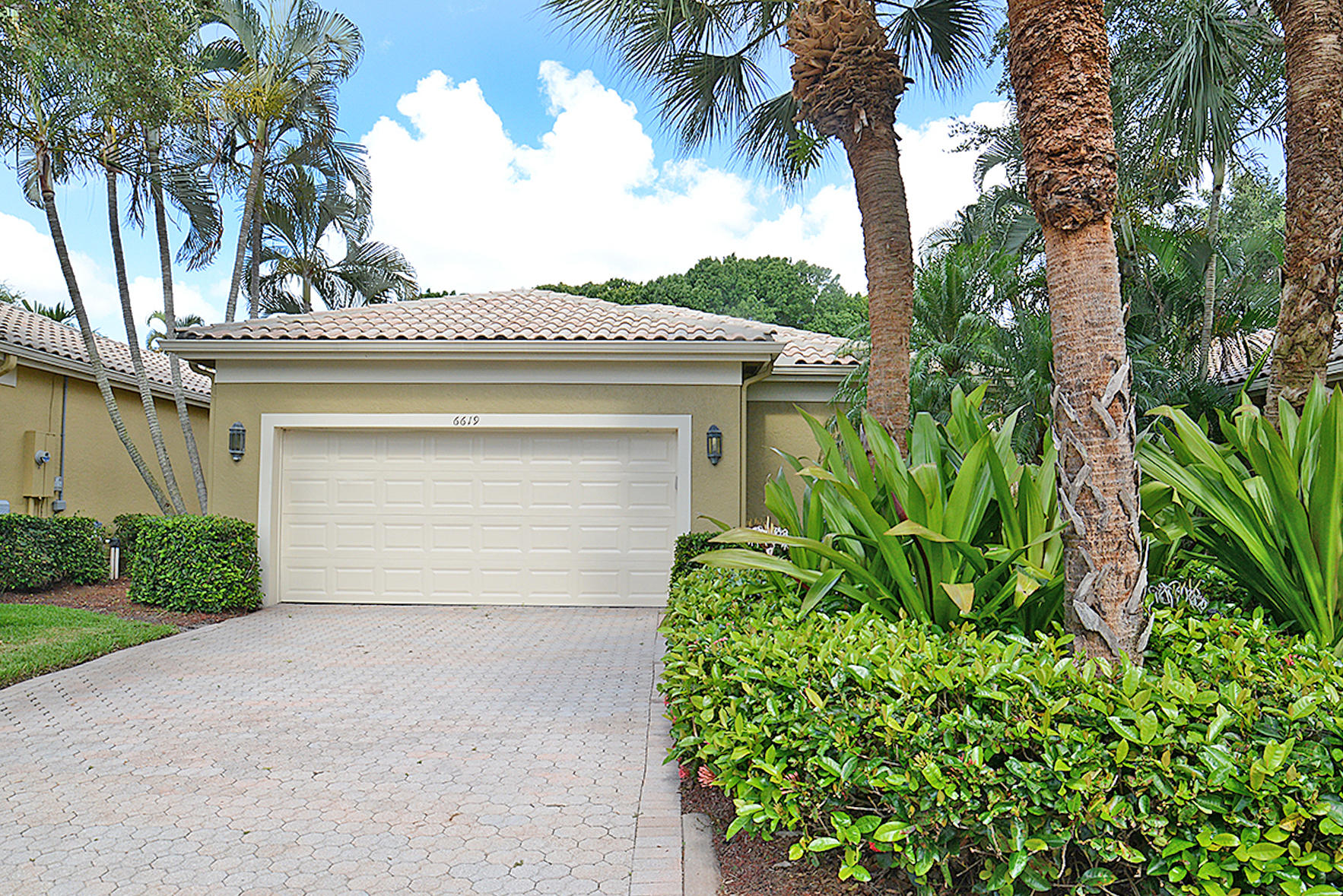 6619 Northwest 24th Terrace Boca Raton, FL 33496 - Photo 2 of 32 DSC_0002A