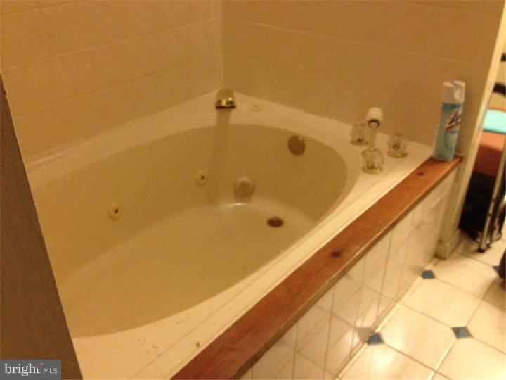 381 Porchtown Road Newfield, NJ 08344 - Photo 10 of 16 Bathroom
