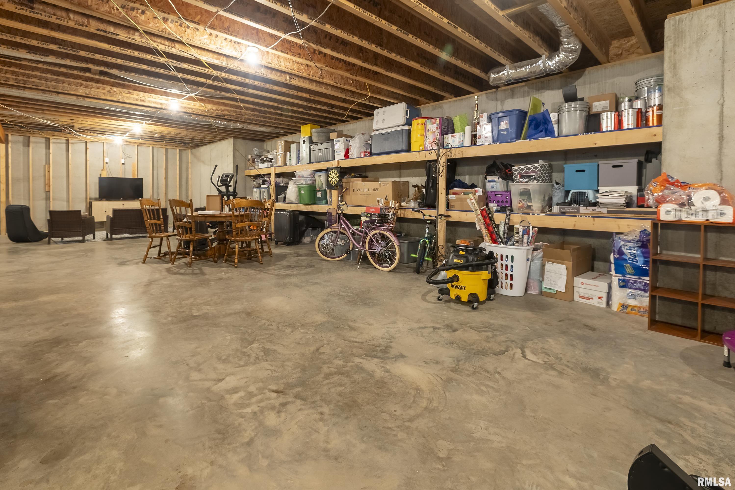 16629 Pittsburg Road Pittsburg, IL 62974 - Photo 30 of 40