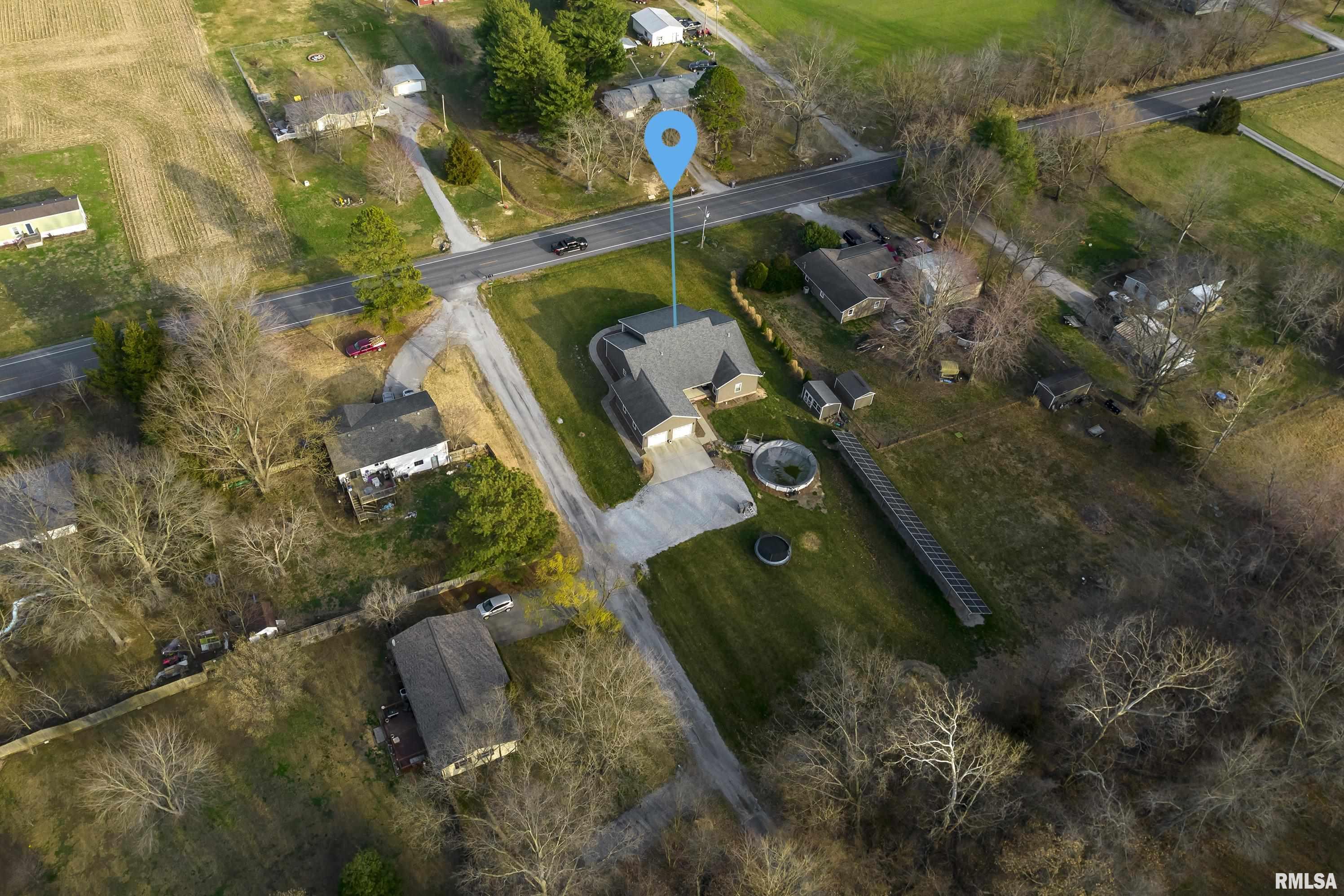 16629 Pittsburg Road Pittsburg, IL 62974 - Photo 34 of 40